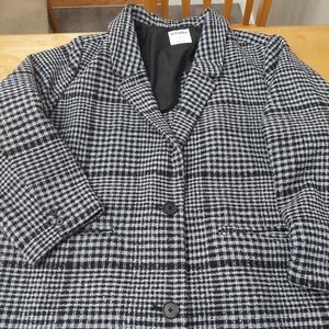 Old Navy Soft Brushed Oversized Black and Grey Checkered Blazer Women Plus 4X